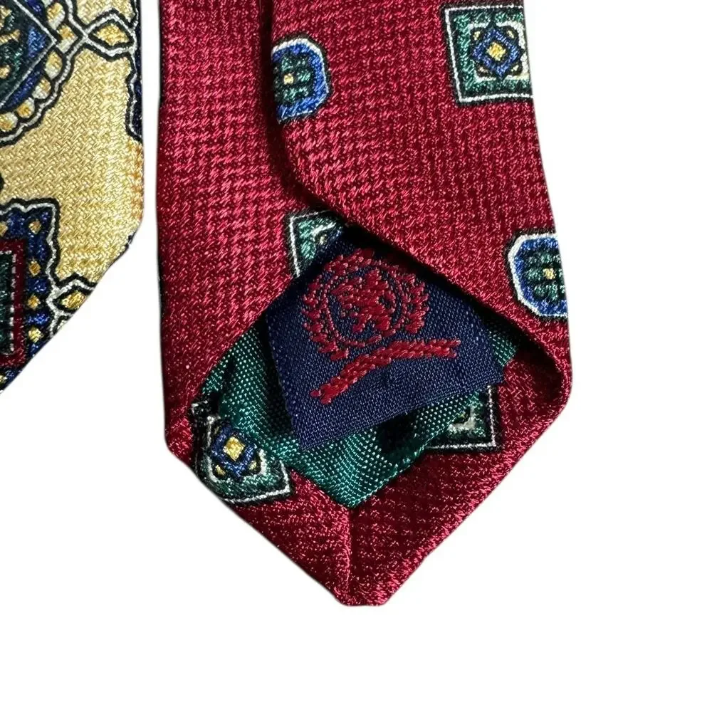 Tommy Hilfiger Silk Tie USA Italy Medallion Classic Mens Necktie 60